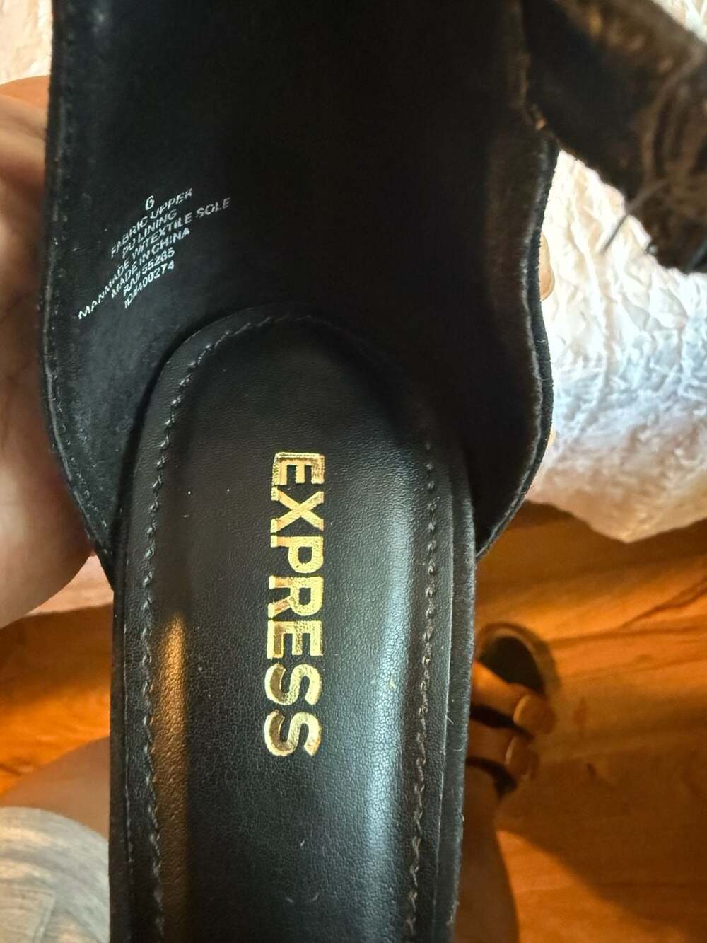 Express Black Suede Pointed Toe Ankle Strap Block Heel Pumps Size 6